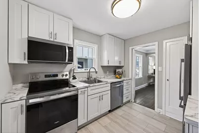 409 Penn Avenue S, Minneapolis, MN 55405 - Photo 11