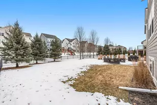 9966 Arrowwood Trl, Woodbury, MN 55129 - Photo 61