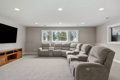 9966 Arrowwood Trail, Woodbury, MN 55129 - Photo 47