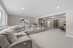 9966 Arrowwood Trl, Woodbury, MN 55129 - Photo 49