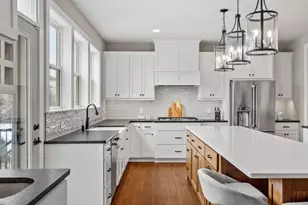 9966 Arrowwood Trl, Woodbury, MN 55129 - Photo 9