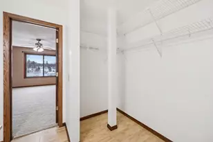 2200 Nevada Ave S, Saint Louis Park, MN 55426 - Photo 25