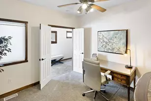 8979 Parkview Cir, Chisago City, MN 55013 - Photo 23