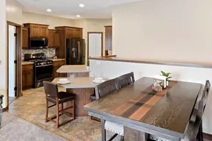 8979 Parkview Cir, Chisago City, MN 55013 - Photo 13