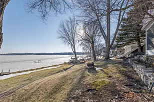 3631 S Cedar Dr, Chanhassen, MN 55331 - Photo 7