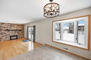 7537 Immanuel Ave Ct S, Cottage Grove, MN 55016 - Photo 3