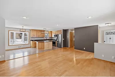 7537 Immanuel Avenue Court S, Cottage Grove, MN 55016 - Photo 11