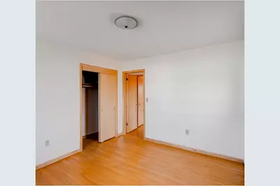 136 20th Avenue N, South Saint Paul, MN 55075 - Photo 3