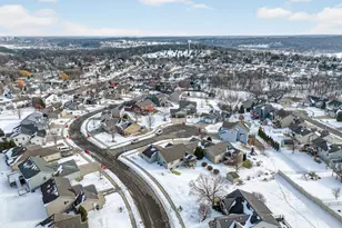 481 Manor Garden Ln NW, Rochester, MN 55901 - Photo 45