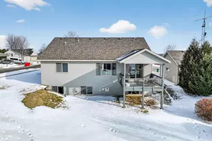 481 Manor Garden Ln NW, Rochester, MN 55901 - Photo 39