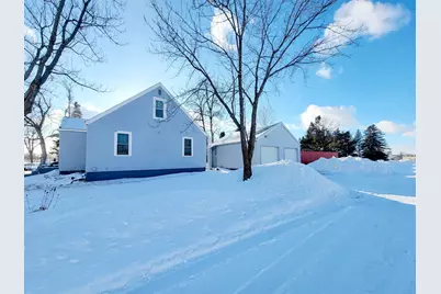 215 3rd Street NW, Wadena, MN 56482 - Photo 1