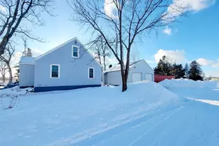 215 3rd St NW, Wadena, MN 56482 - Photo 1