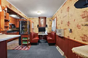 1409 Hillsboro Ave N, Golden Valley, MN 55427 - Photo 7