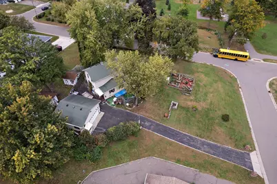 1409 Hillsboro Avenue N, Golden Valley, MN 55427 - Photo 29