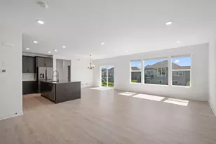 1277 Bispen St, Hudson, WI 54016 - Photo 5