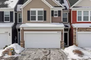 5573 Yucca Ln N, Plymouth, MN 55446 - Photo 5