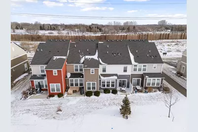 5573 Yucca Lane N, Plymouth, MN 55446 - Photo 3