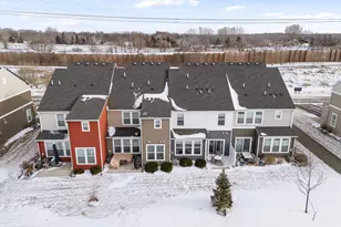 5573 Yucca Ln N, Plymouth, MN 55446 - Photo 3