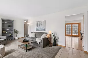 9016 66th Ave N, Brooklyn Park, MN 55428 - Photo 3