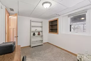 9016 66th Ave N, Brooklyn Park, MN 55428 - Photo 37