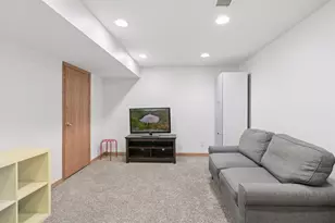 9016 66th Ave N, Brooklyn Park, MN 55428 - Photo 39