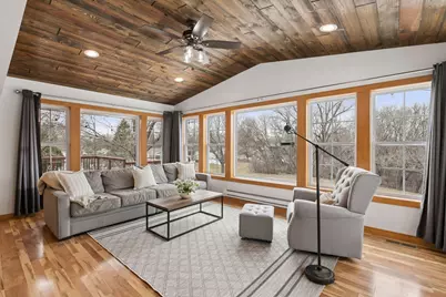 9016 66th Avenue N, Brooklyn Park, MN 55428 - Photo 11