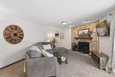 9016 66th Avenue N, Brooklyn Park, MN 55428 - Photo 31