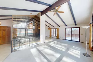 27015 Flintwood Cir, Wyoming, MN 55092 - Photo 3