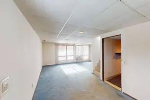 27015 Flintwood Cir, Wyoming, MN 55092 - Photo 9