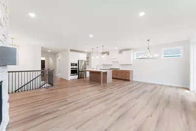 1296 Bispen Street, Hudson, WI 54016 - Photo 9