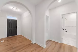 1296 Bispen St, Hudson, WI 54016 - Photo 5