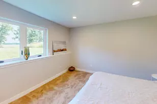 16580 Pleasant Valley Rd, Shafer, MN 55074 - Photo 9