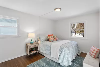 8237 Pillsbury Avenue S, Bloomington, MN 55420 - Photo 17