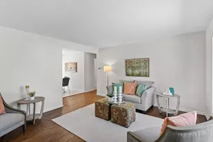 8237 Pillsbury Ave S, Bloomington, MN 55420 - Photo 5