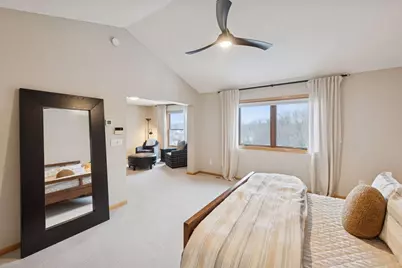 7406 Moccasin Trail, Chanhassen, MN 55317 - Photo 29