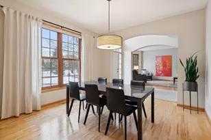 7406 Moccasin Trail, Chanhassen, MN 55317 - Photo 9