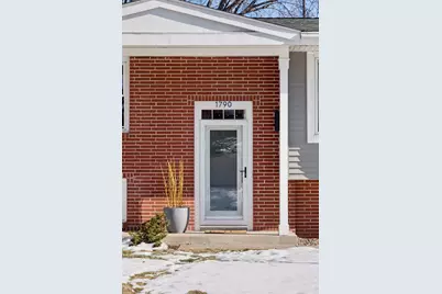 1790 Lake Street, Lauderdale, MN 55113 - Photo 3