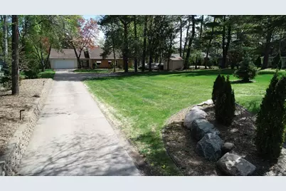 809 Bradford Avenue, Champlin, MN 55316 - Photo 3