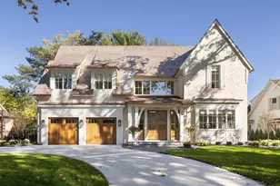 4513X Laguna Dr, Edina, MN 55435 - Photo 5