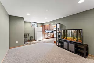 714 50th Ave NE, Columbia Heights, MN 55421 - Photo 15