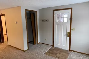 5340 Main St E, Maple Plain, MN 55359 - Photo 7