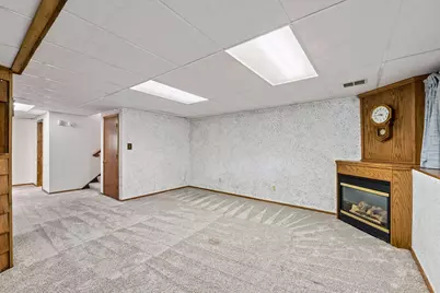 7102 Annapolis Lane N, Maple Grove, MN 55311 - Photo 39