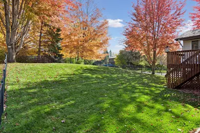 7102 Annapolis Lane N, Maple Grove, MN 55311 - Photo 43