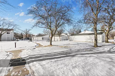 1736 Pleasant Street #H, Lauderdale, MN 55113 - Photo 23