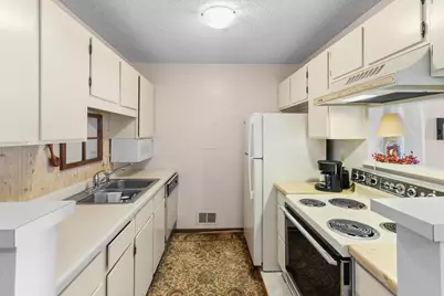 1736 Pleasant Street #H, Lauderdale, MN 55113 - Photo 13