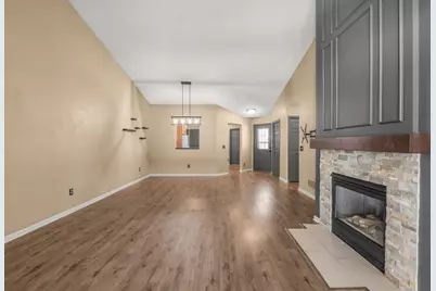 8870 Peep Oday Trail, Eden Prairie, MN 55347 - Photo 9