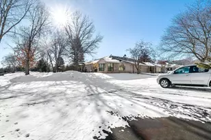 4120 Arbor Ln, Eagan, MN 55122 - Photo 29