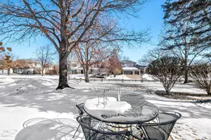 4120 Arbor Ln, Eagan, MN 55122 - Photo 27