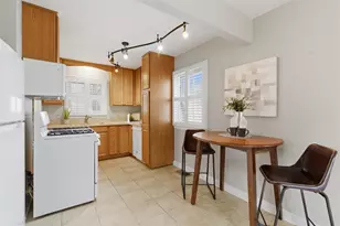 3804 Scott Ave N, Robbinsdale, MN 55422 - Photo 5