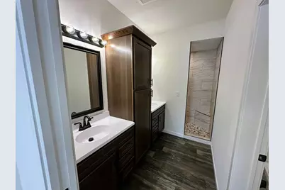 921 NW 9th Street, Perham, MN 56573 - Photo 9